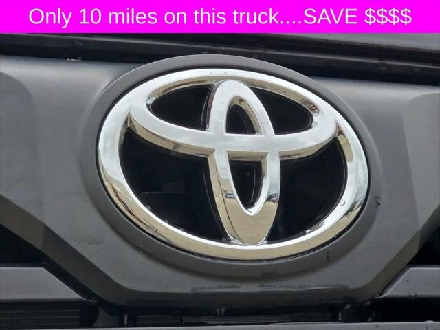 2026 Toyota Tundra SR CrewMax 5.5' Bed