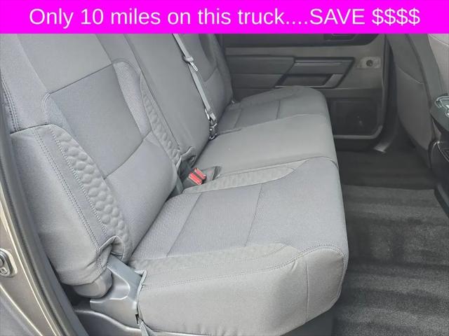 2026 Toyota Tundra SR CrewMax 5.5' Bed