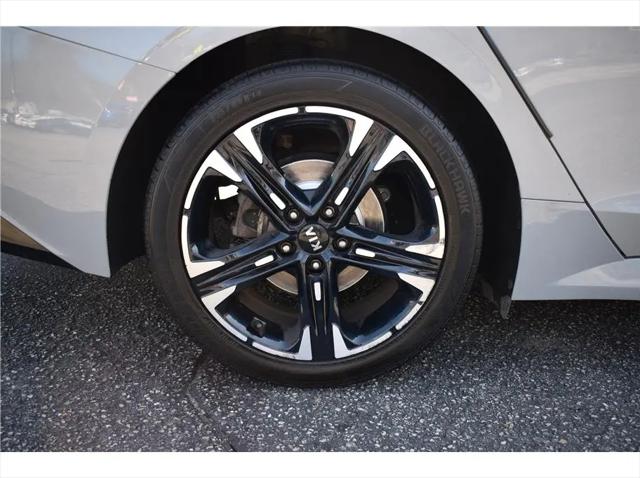 2021 Kia K5 GT-Line