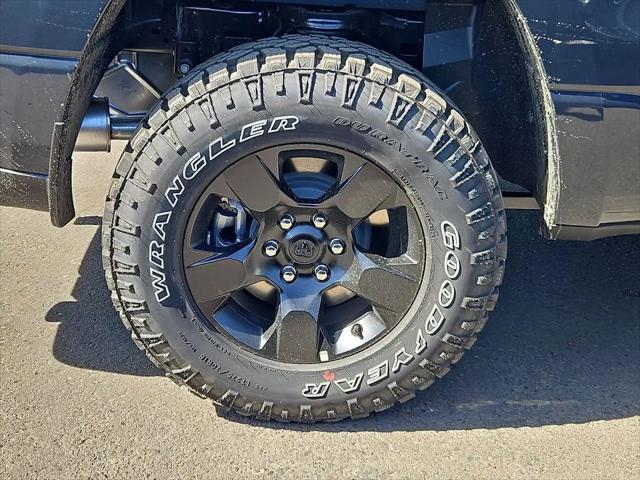 2026 Ram 1500 Warlock Crew Cab 4x4 5'7" Box