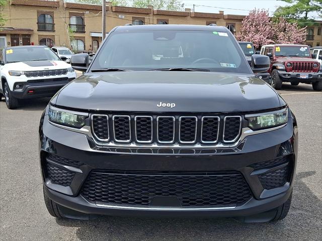 2024 Jeep Grand Cherokee Laredo X 4x4 2024 Jeep Grand Cherokee Laredo X 4x4
