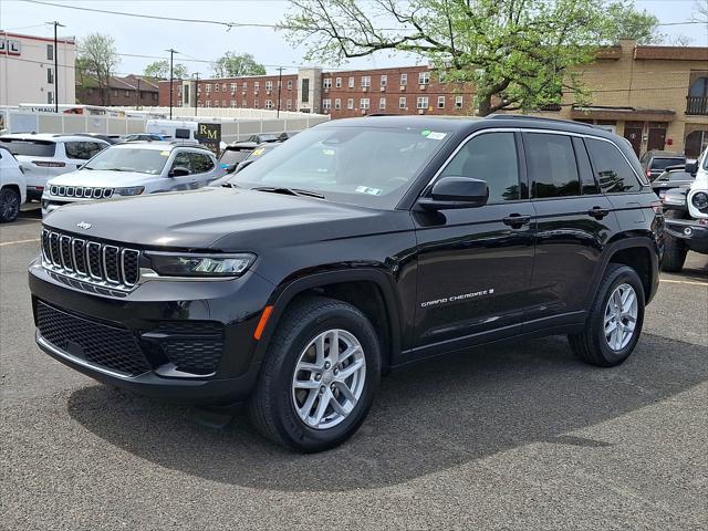 2024 Jeep Grand Cherokee Laredo X 4x4 2024 Jeep Grand Cherokee Laredo X 4x4