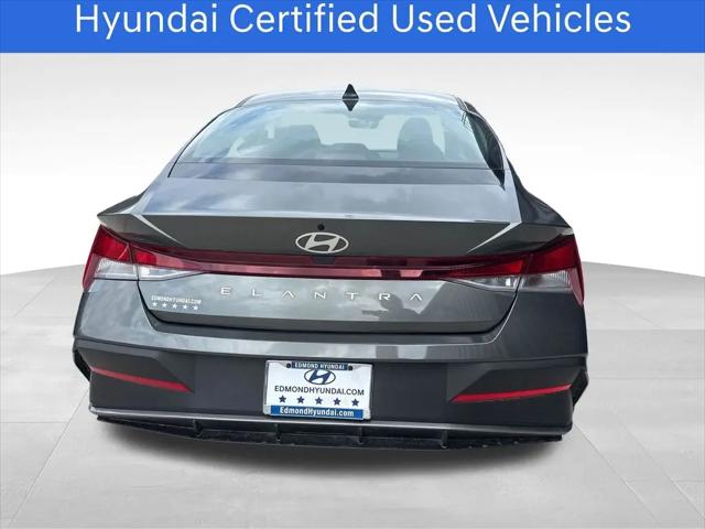 2025 Hyundai Elantra SE