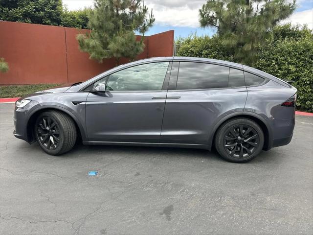 2023 Tesla Model X Standard Range