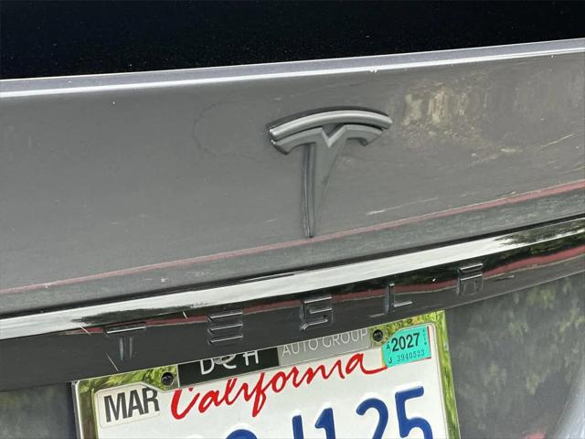 2023 Tesla Model X Standard Range