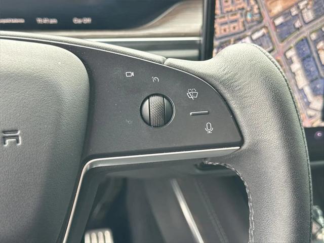 2023 Tesla Model X Standard Range