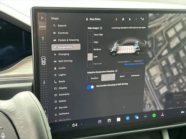 2023 Tesla Model X Standard Range