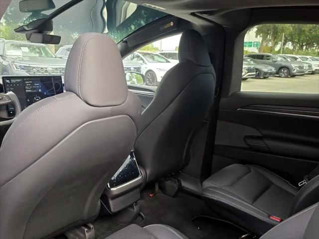 2022 Tesla Model X Plaid Tri Motor All-Wheel Drive