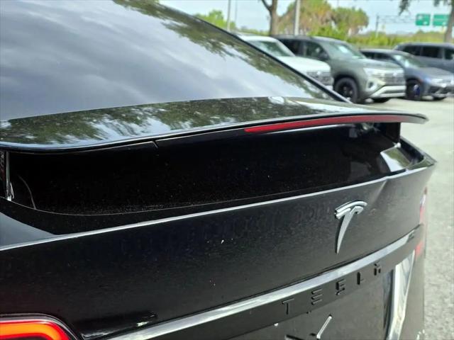 2022 Tesla Model X Plaid Tri Motor All-Wheel Drive