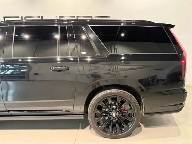 2026 Cadillac Escalade ESV V