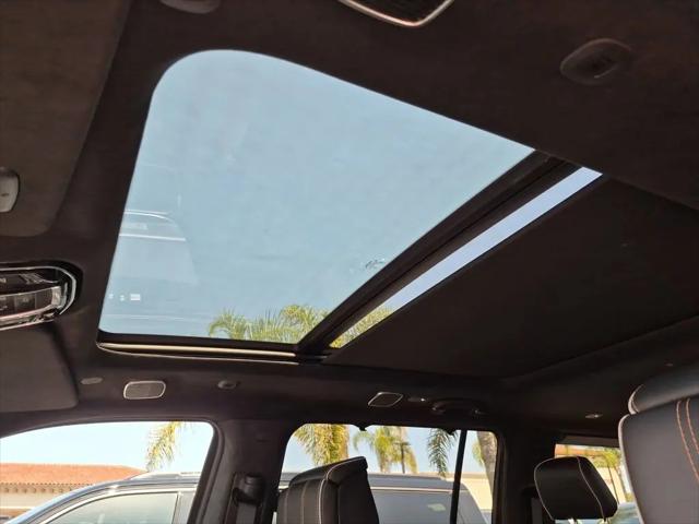 2026 Jeep Grand Wagoneer Summit Reserve 4x4