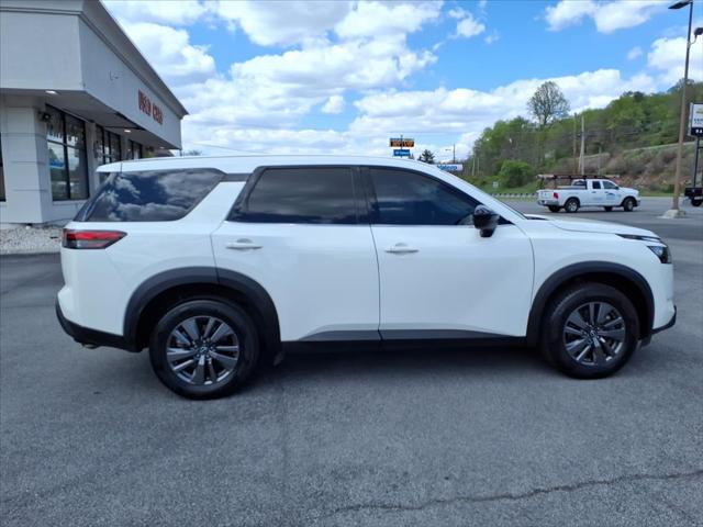 2024 Nissan Pathfinder S 4WD