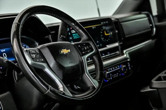 2025 Chevrolet Silverado 2500HD 4WD Crew Cab Standard Bed LT