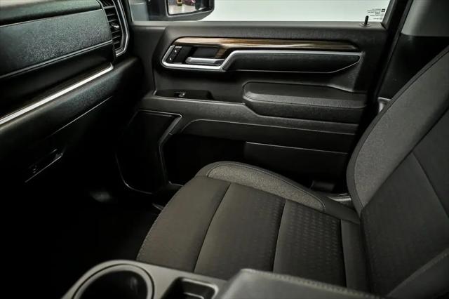 2025 Chevrolet Silverado 2500HD 4WD Crew Cab Standard Bed LT