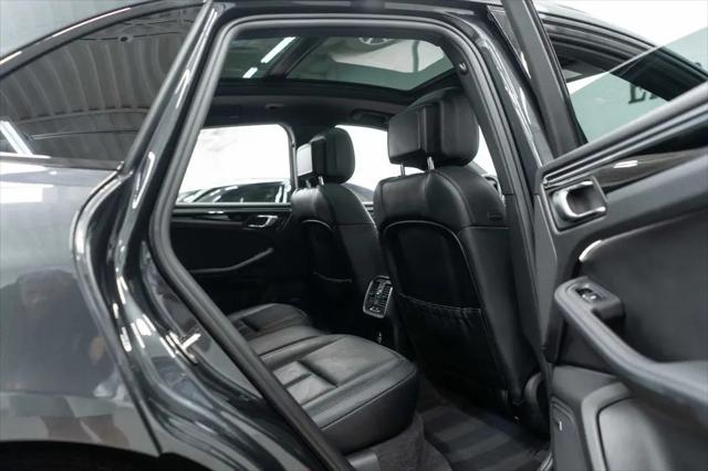 2023 Porsche Macan T