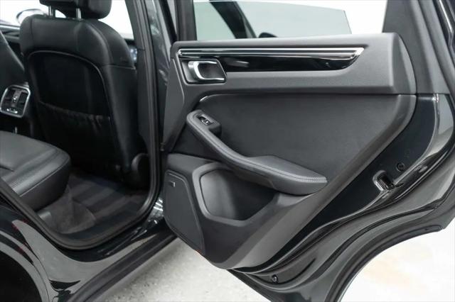 2023 Porsche Macan T