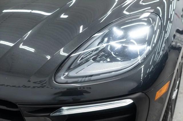 2023 Porsche Macan T