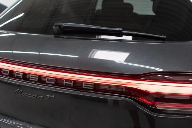 2023 Porsche Macan T