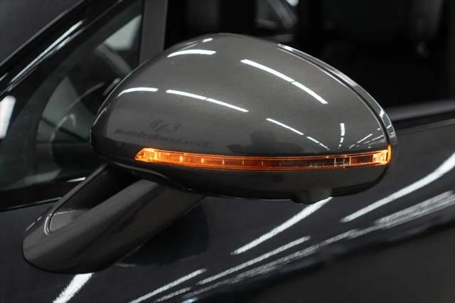 2023 Porsche Macan T