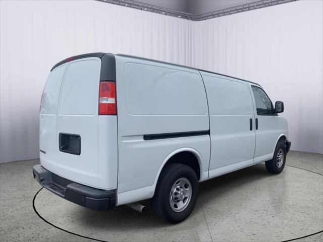 2021 Chevrolet Express Cargo Van RWD 3500 Regular Wheelbase WT