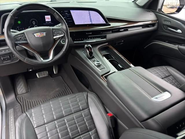 2023 Cadillac Escalade 4WD Sport Platinum