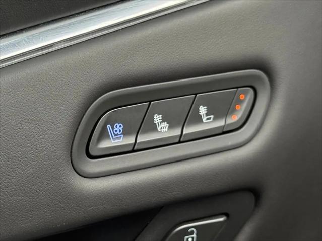 2023 Cadillac Escalade 4WD Sport Platinum