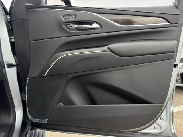 2023 Cadillac Escalade 4WD Sport Platinum