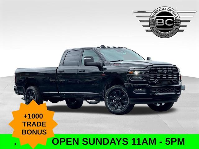 2026 RAM 3500 RAM 3500 BIG HORN CREW CAB 4X4 8 BOX