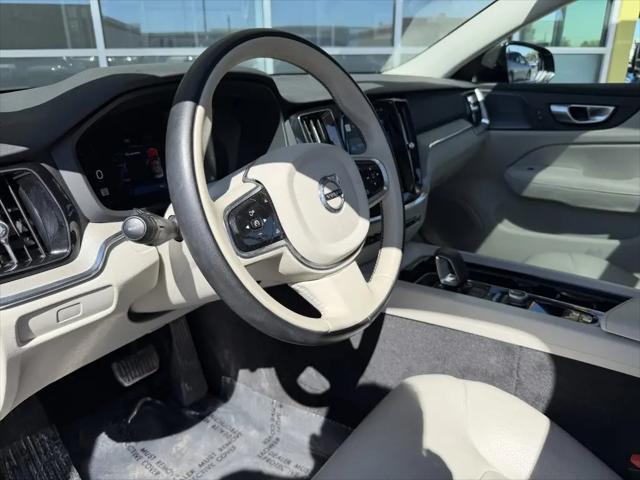 2025 Volvo S60 B5 Plus