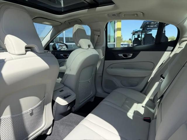 2025 Volvo S60 B5 Plus
