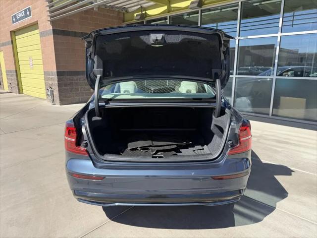 2025 Volvo S60 B5 Plus