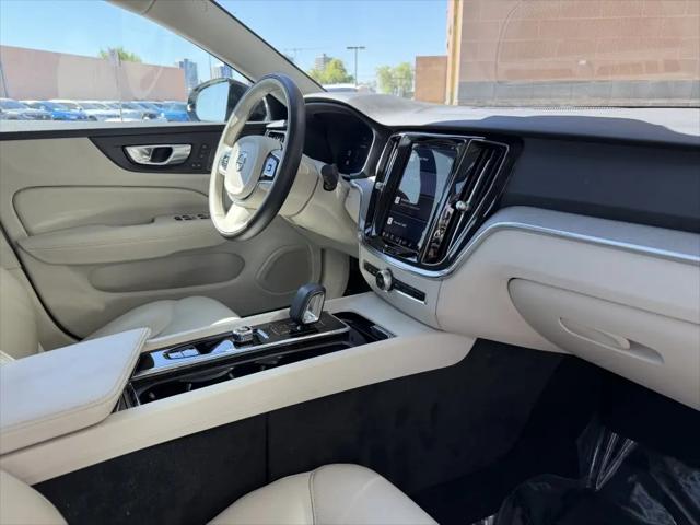 2025 Volvo S60 B5 Plus