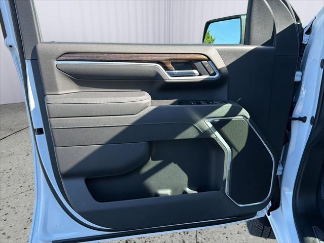 2026 GMC Sierra 3500HD Crew Cab, Long Bed, SLE, 4WD