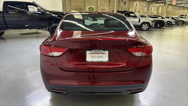 2015 Chrysler 200 S