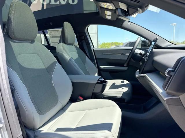 2026 Volvo EX30 Plus Twin Motor Performance, Fully electric