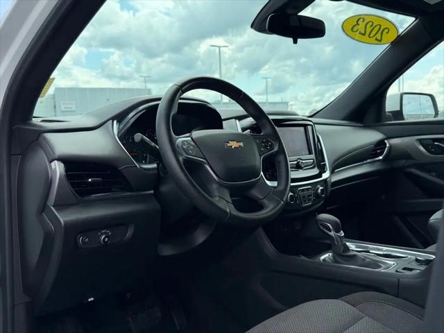 2023 Chevrolet Traverse FWD LT Cloth
