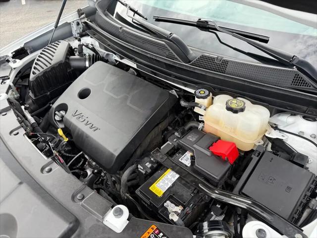2023 Chevrolet Traverse FWD LT Cloth