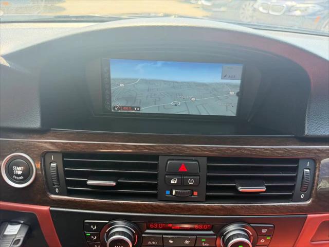 2011 BMW M3 Standard