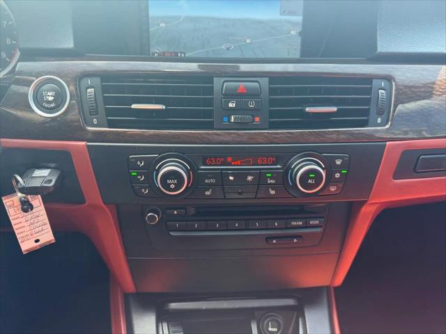 2011 BMW M3 Standard