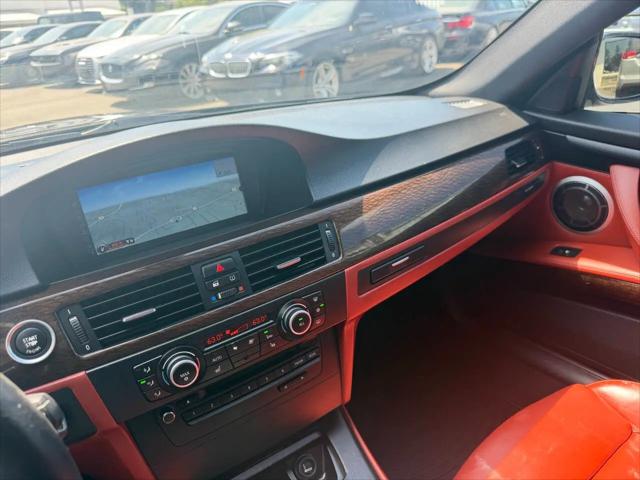 2011 BMW M3 Standard