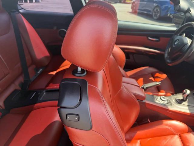 2011 BMW M3 Standard
