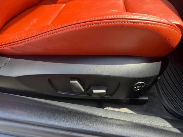 2011 BMW M3 Standard