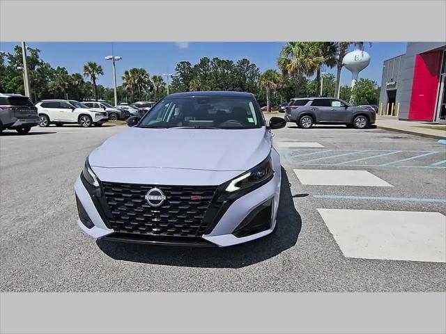 2026 Nissan Altima SR FWD