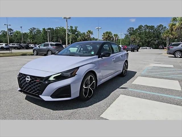 2026 Nissan Altima SR FWD