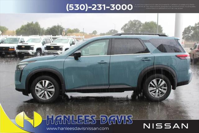 2026 Nissan Pathfinder SL