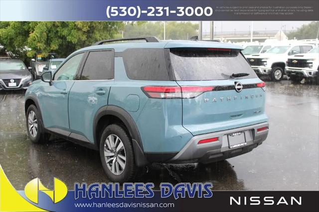 2026 Nissan Pathfinder SL