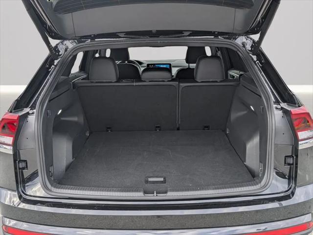 2026 Volkswagen Atlas Cross Sport SE with Technology