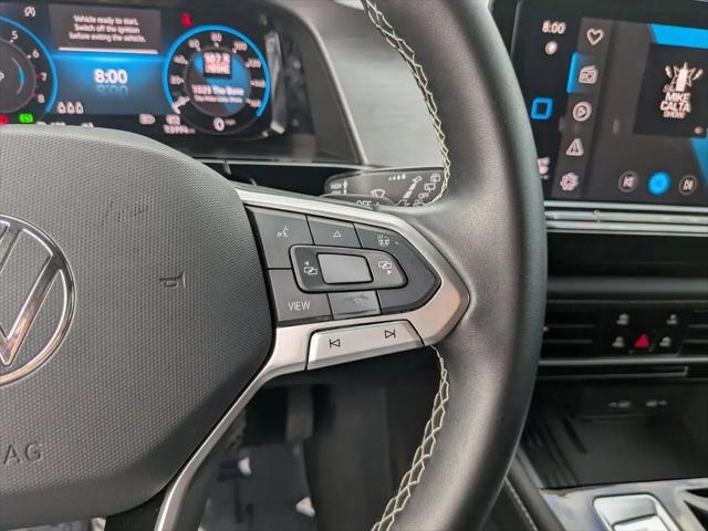 2026 Volkswagen Atlas Cross Sport SE with Technology