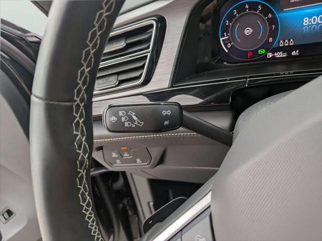 2026 Volkswagen Atlas Cross Sport SE with Technology