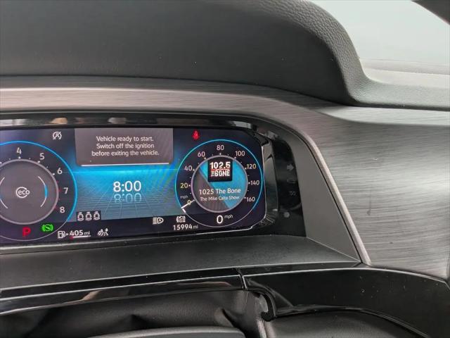 2026 Volkswagen Atlas Cross Sport SE with Technology